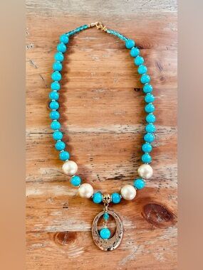 Turquoise Bead Necklace with Pearl Accents and Gold Pendant